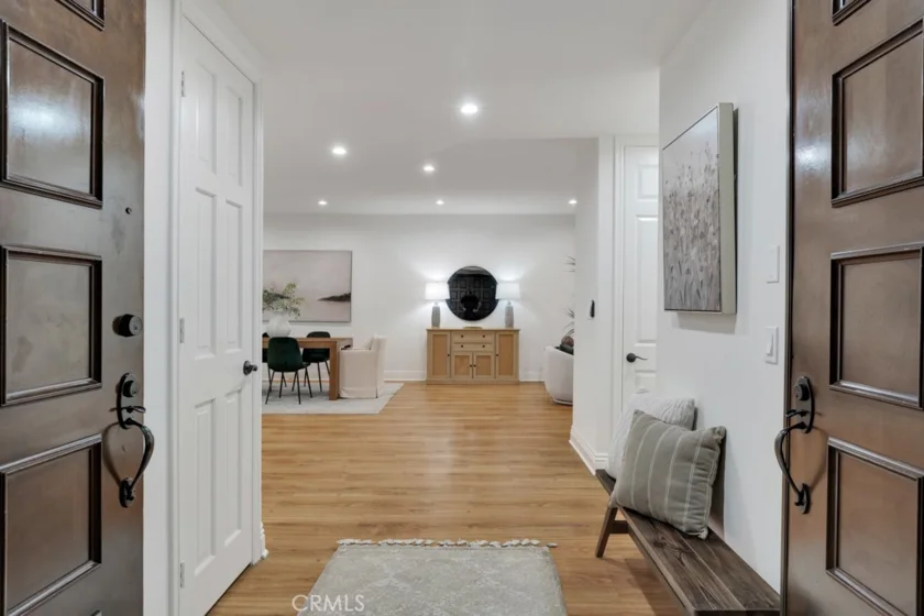 4792 Park Encino Lane #102 photo 2