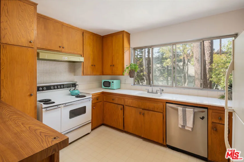 4353 Colfax Avenue #34 photo 11