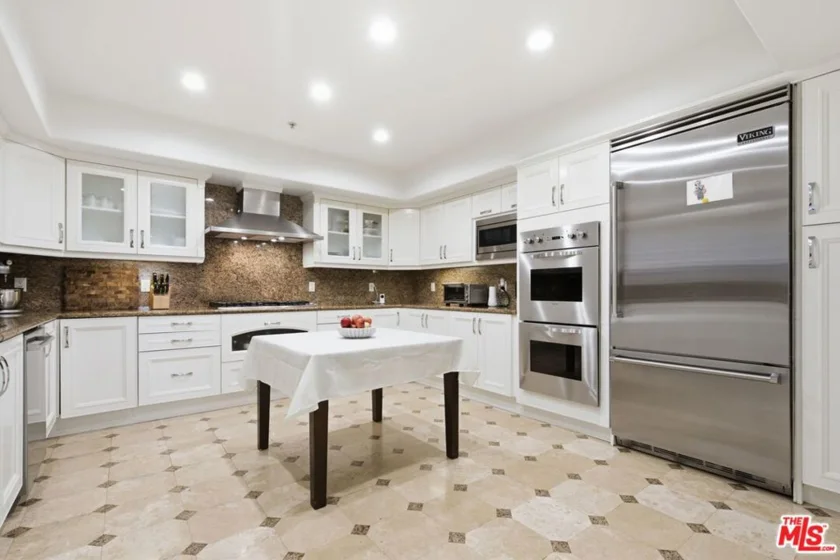 11908 Darlington Avenue #203 photo 13