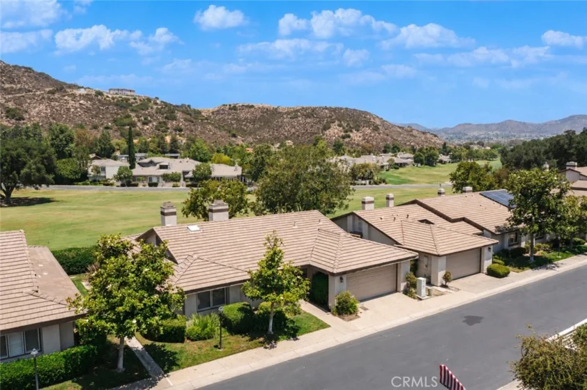 38321 Oaktree photo 28