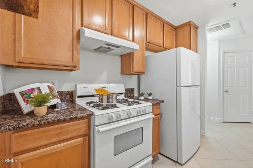 501 E Del Mar Boulevard #302 photo 6