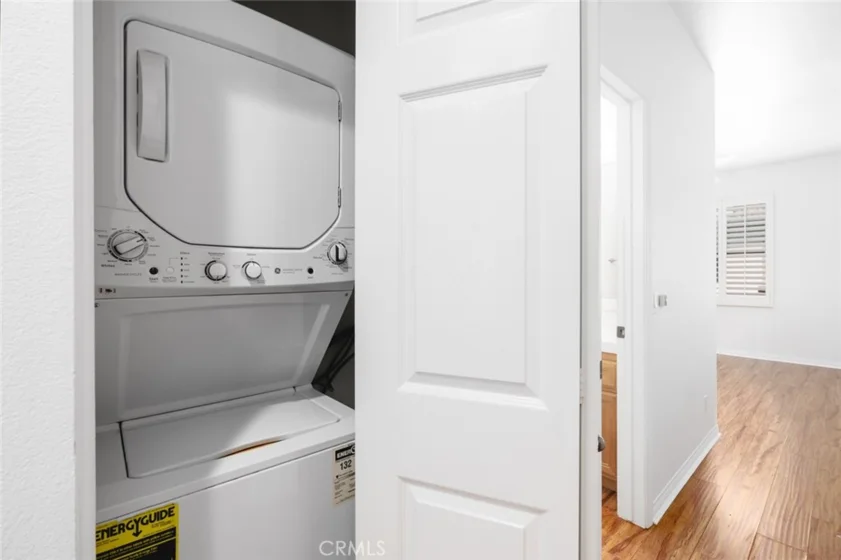 127 Jadestone photo 22