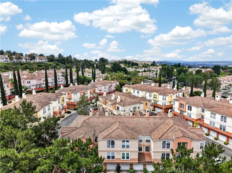 1027 S Stresa photo 22