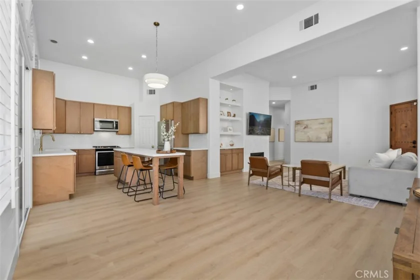 28096 Paseo Hacienda photo 2