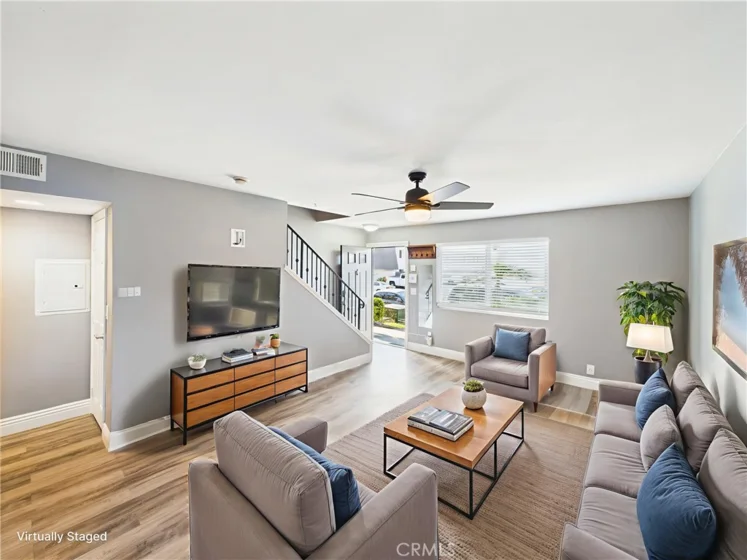 1045 Peach Avenue #17 photo 1