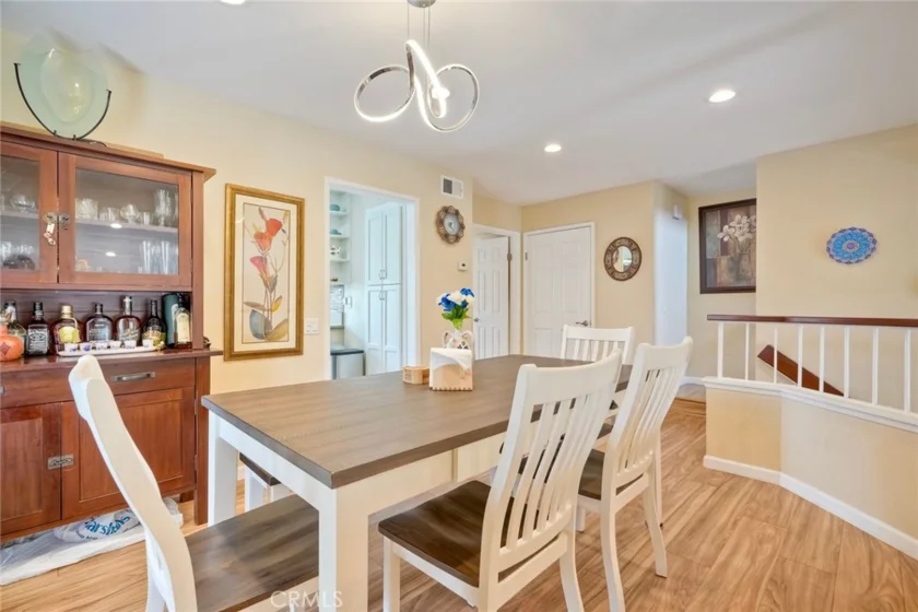 3304 Caminito Eastbluff #143 photo 7