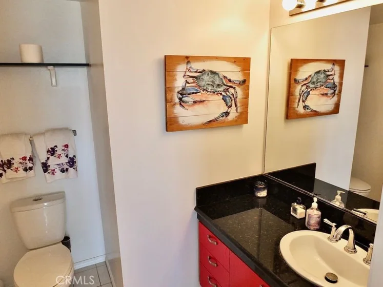 525 E Seaside Way 1007 photo 18