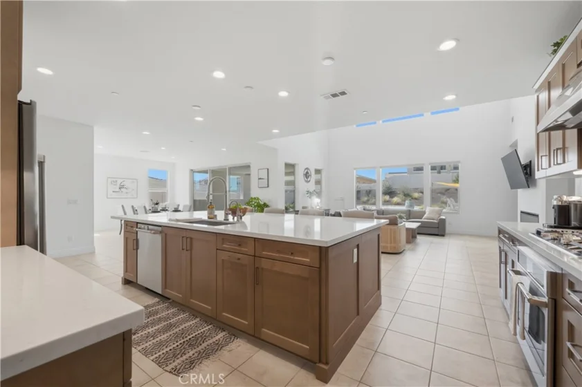 39522 Caladium Drive photo 13