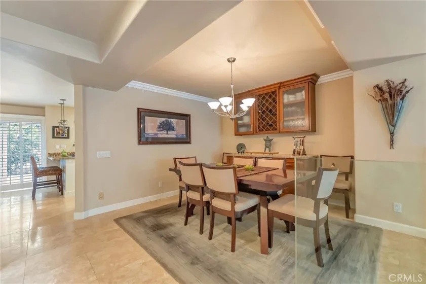 6056 Shadowbrook Circle photo 7