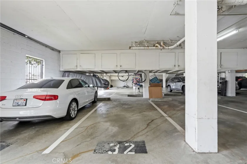 1061 Park Avenue #115 photo 19