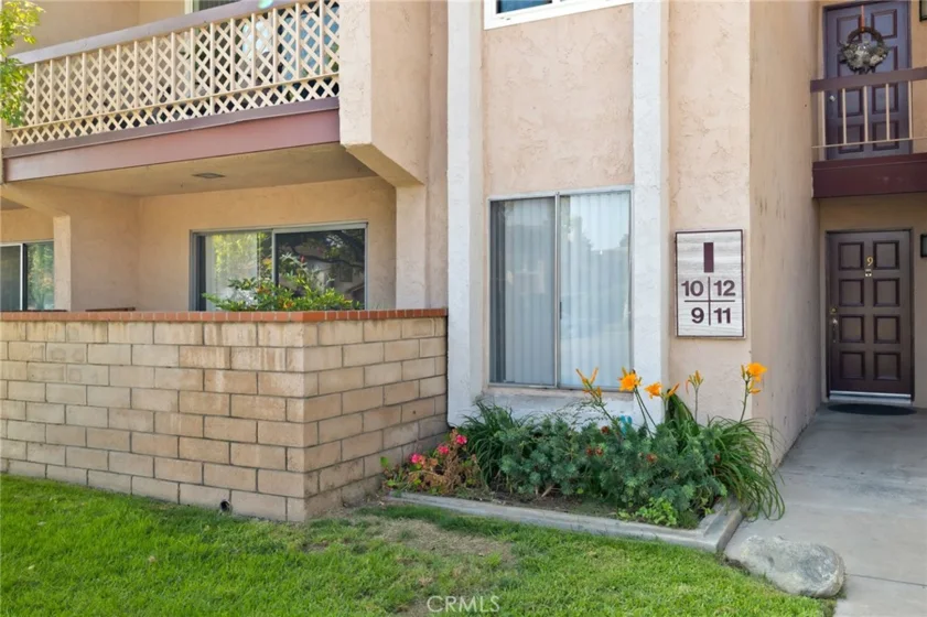 700 W La Veta Avenue #I9 photo 1