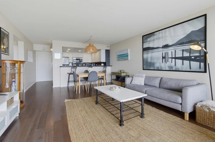 4944 Cass Street #909 photo 36