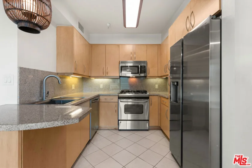 267 S San Pedro Street #213 photo 3