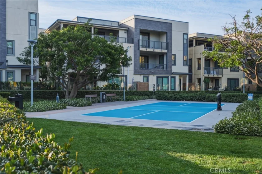 4505 Rivington photo 44