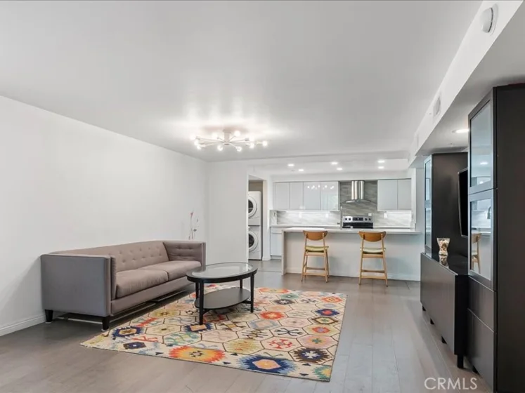 10660 Wilshire Boulevard #302 photo 12