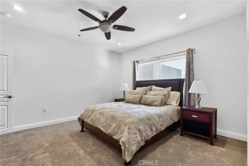 12645 Oxnard #9 photo 28