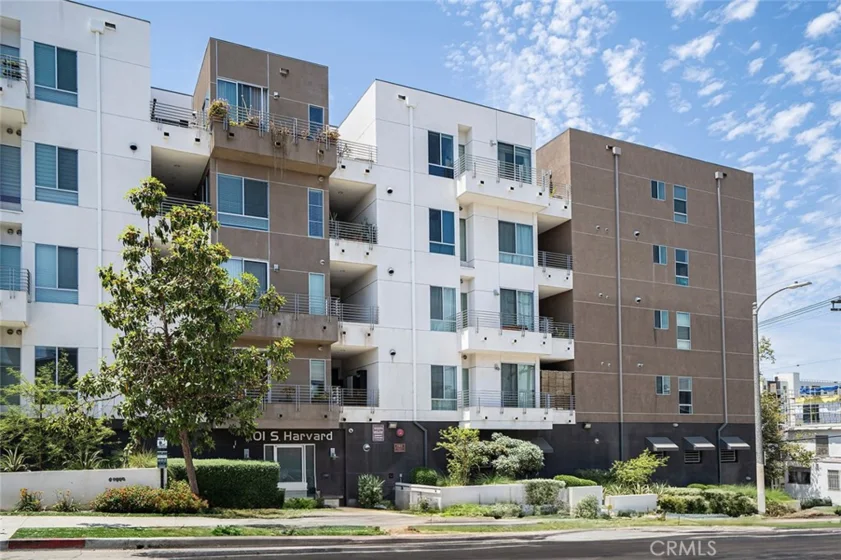 1101 S Harvard Boulevard #203 photo 1
