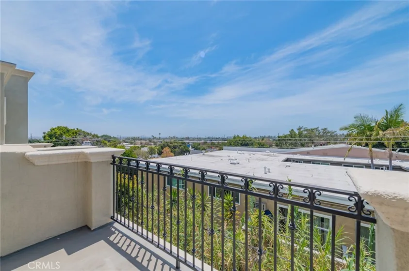 3501 Tilden Avenue #8 photo 22