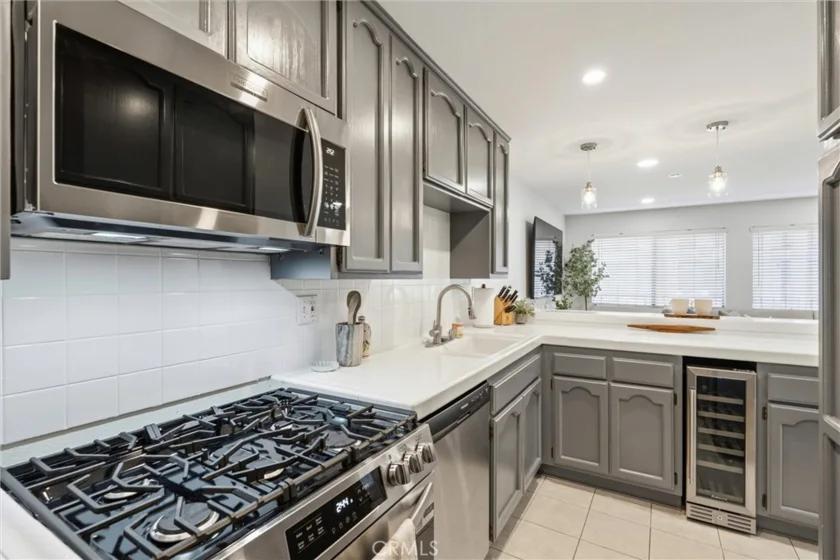 17200 Newhope #204 photo 19