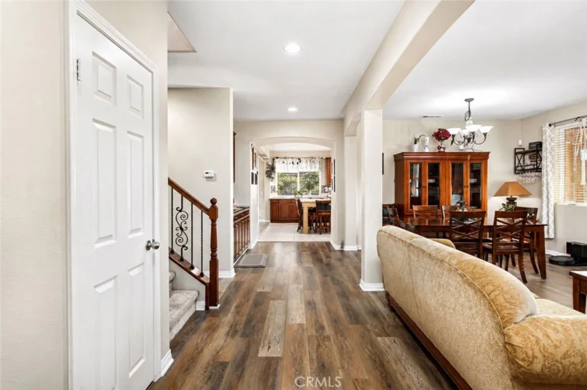 22862 Montanya photo 56