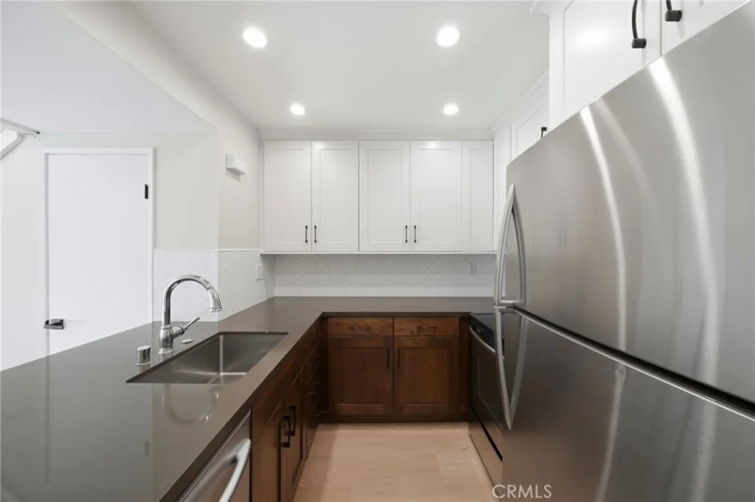 25712 Le Parc #46 photo 15