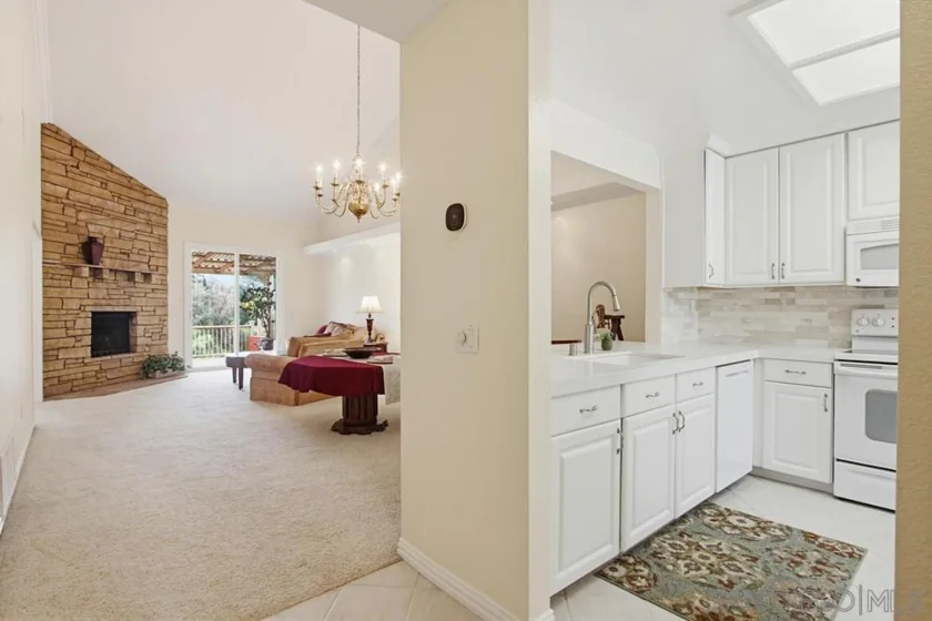 29549 Circle R Greens Drive photo 14