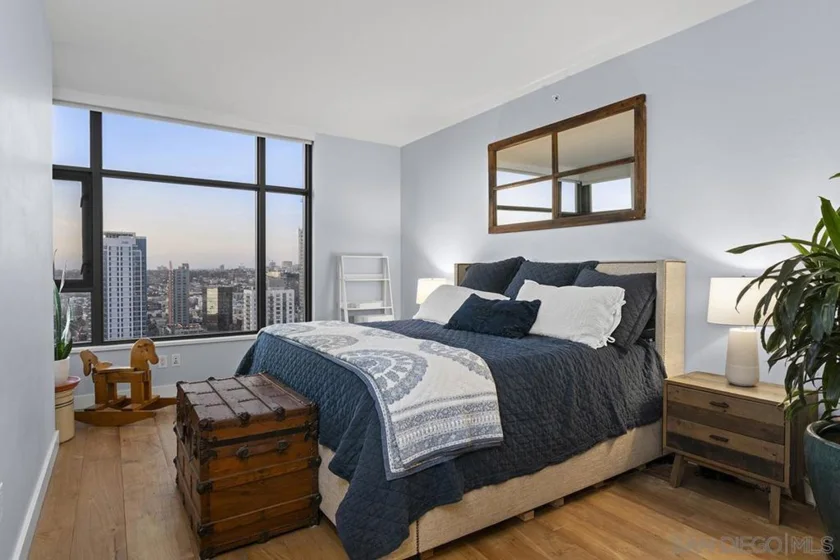700 W E Street #2903 photo 22