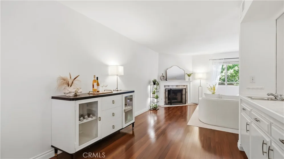 432 S Oak Knoll Avenue #4 photo 6