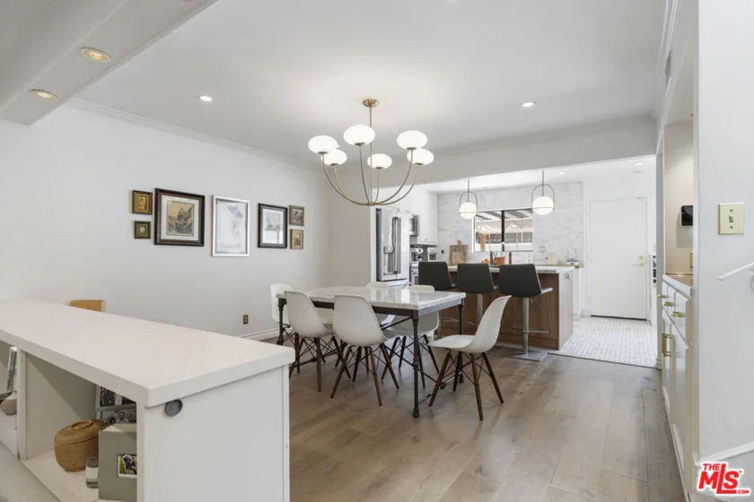 648 Wilcox Avenue photo 35