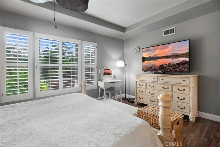 37 Mira Mesa photo 18