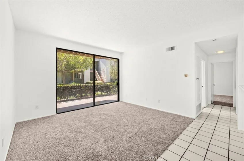 10530 N Lakeside Drive #G photo 15