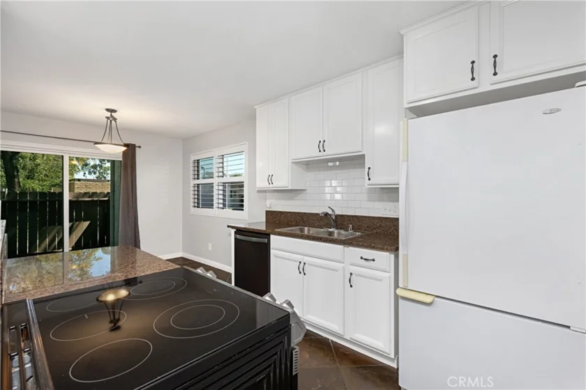 17572 Vandenberg Lane #01 photo 12