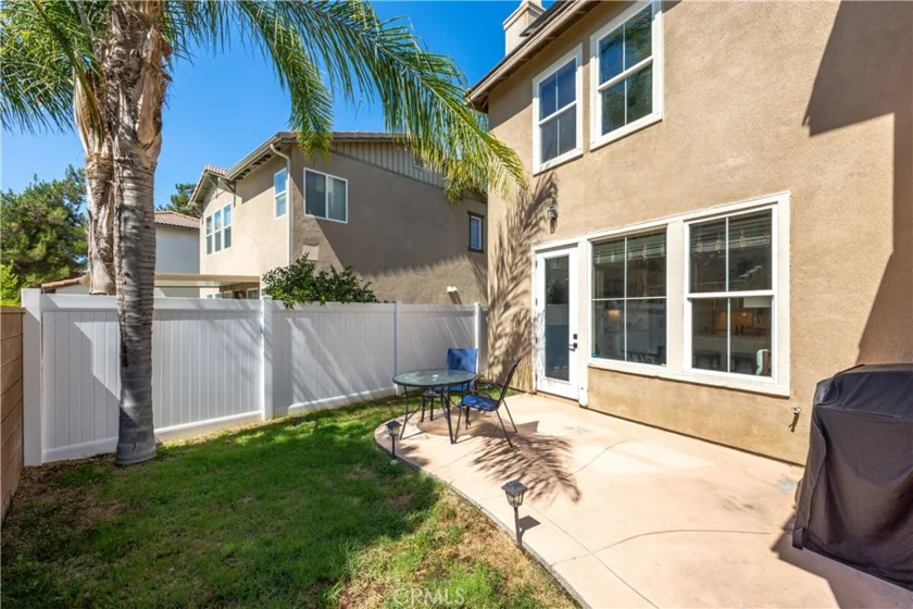 40249 Danbury Court photo 28
