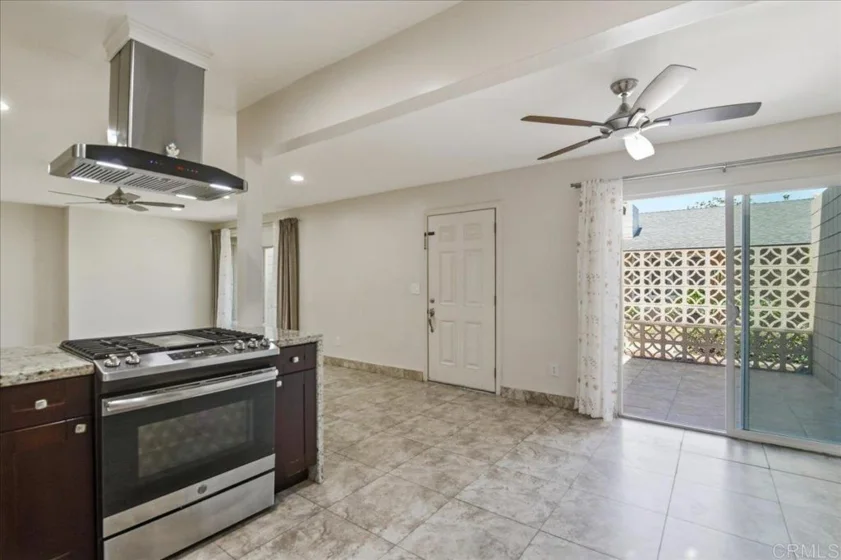 559 Oakdale Lane #C photo 3