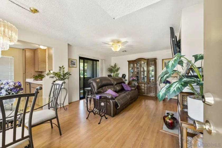 10311 Azuaga Street #46 photo 1