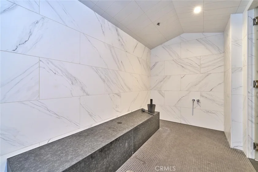 877 Francisco Street #1717 photo 9