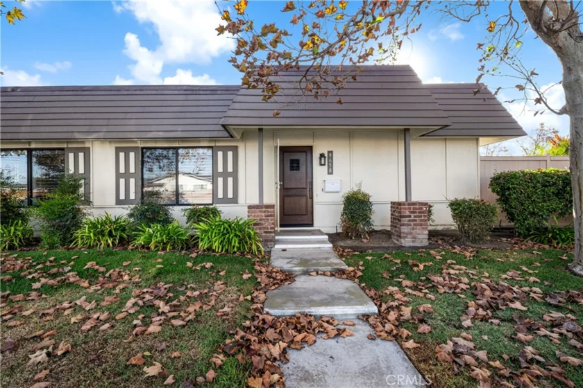 9658 Bloomfield Avenue photo 48