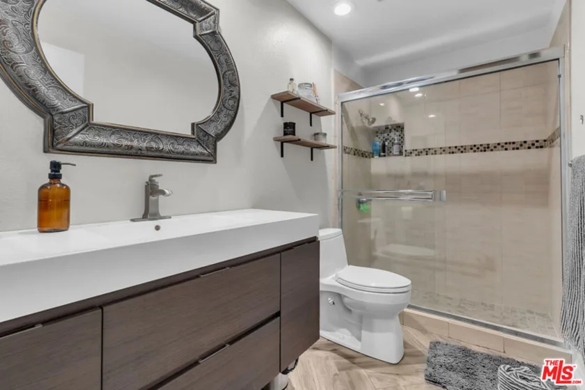 5130 Marina Pacifica Drive photo 14