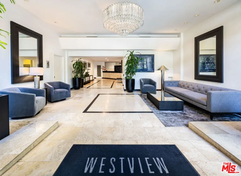 1155 N La Cienega Boulevard #508 photo 33