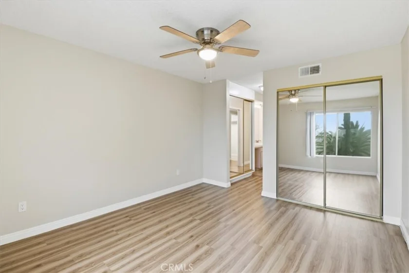 1517 E Garfield Avenue #32 photo 7