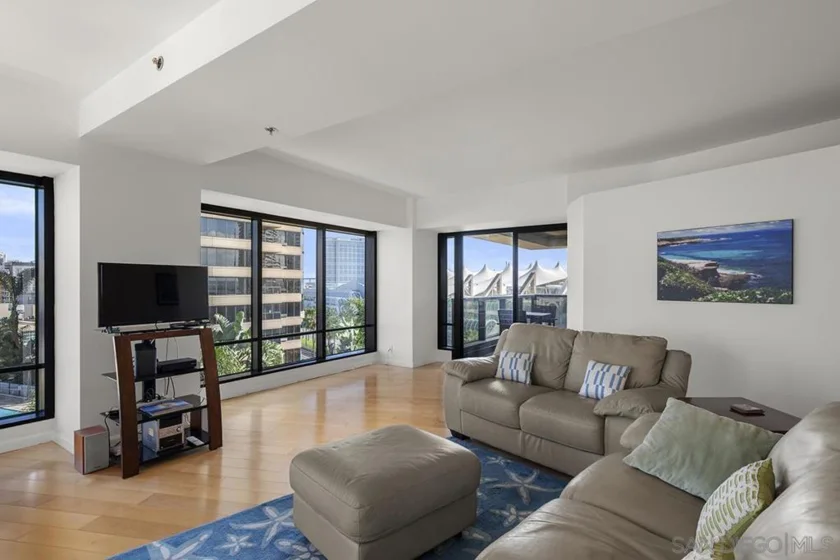 100 Harbor Drive #906 photo 24