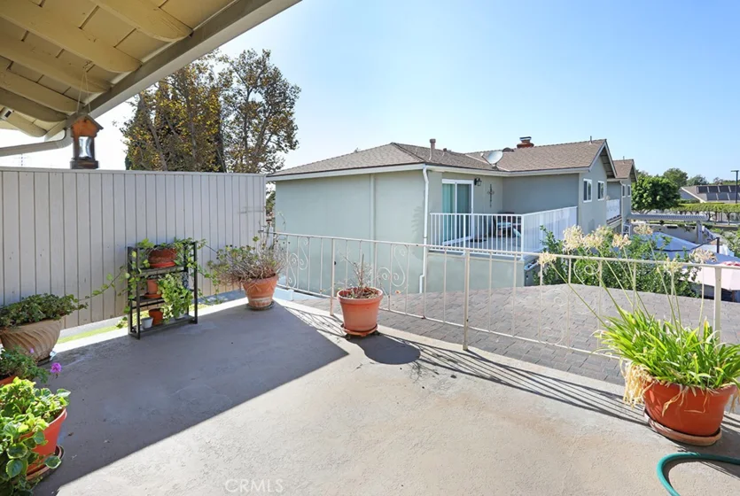 700 E Taft #22 photo 18
