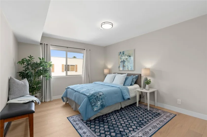 10707 Camarillo Street #314 photo 19