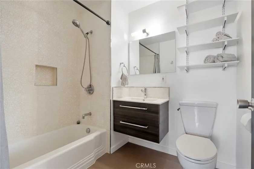 100 Atlantic Avenue #405 photo 4