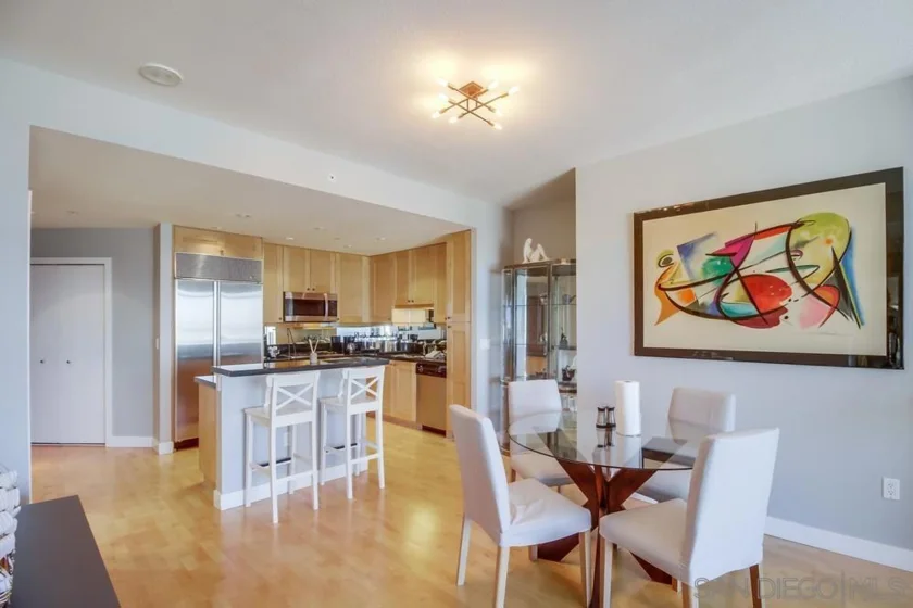 700 W Harbor Drive #1406 photo 3