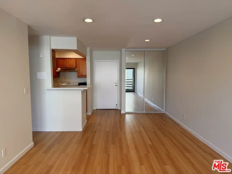 1118 Valencia Street #219 photo 9