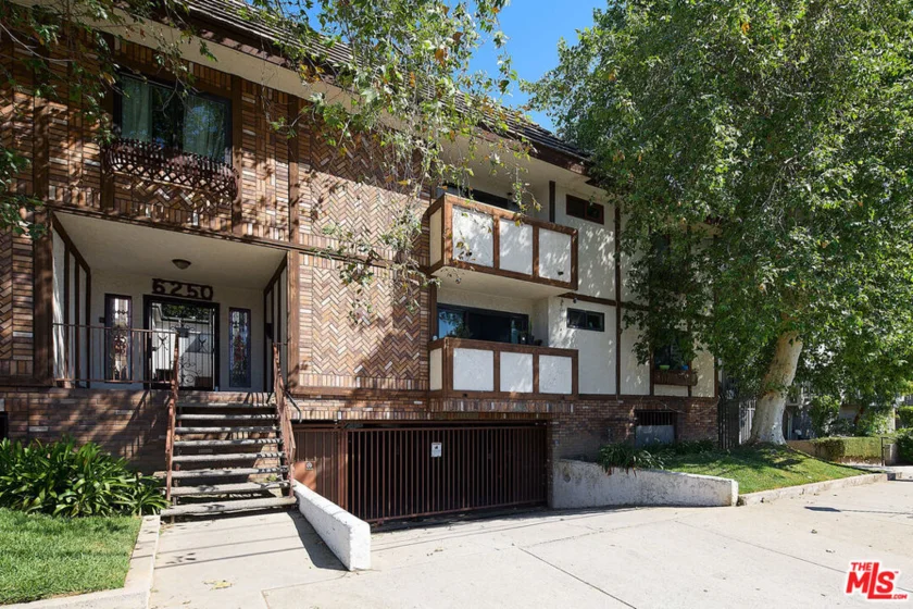 6250 Fulton Avenue #205 photo 8