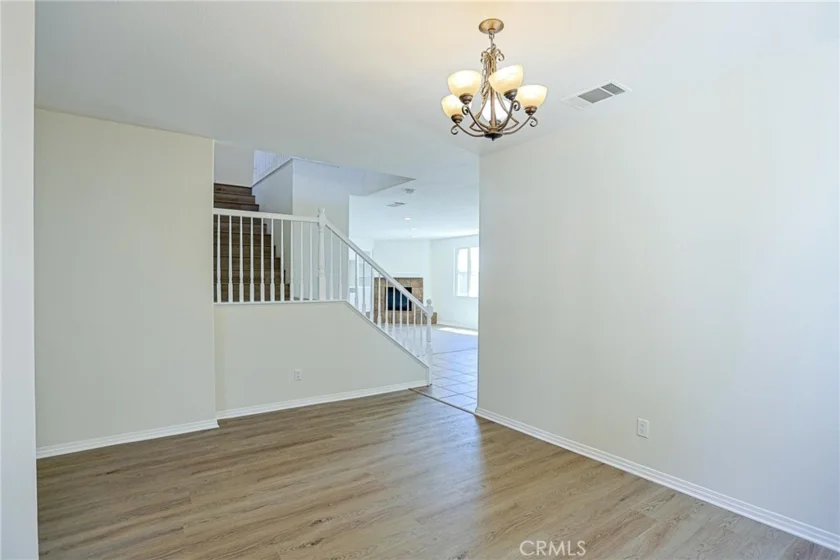 40322 Ariel Hope photo 9