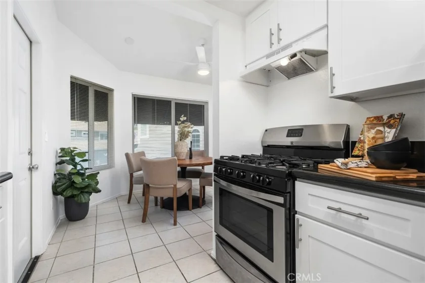 7129 Cerritos Avenue #7 photo 11