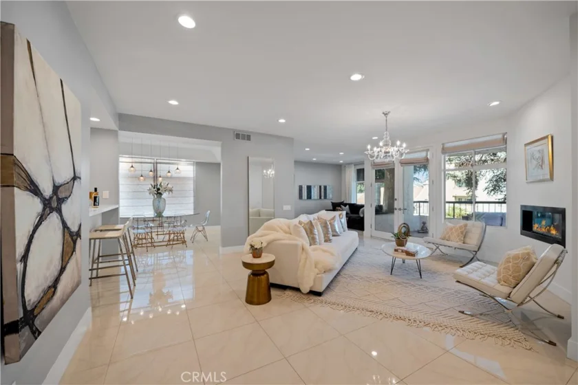 4313 Van Nuys Boulevard #102 photo 1